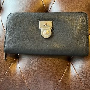 Michael Kors wallet black genuine leather